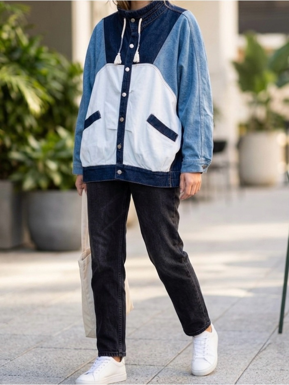 Farm Rio Colorblock Denim Jacket in Light & Dark Blue Size Large